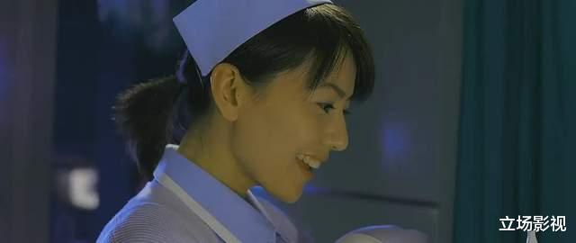 街拍|高圆圆的母亲：10年的求医之路，是女儿的艰辛和心痛