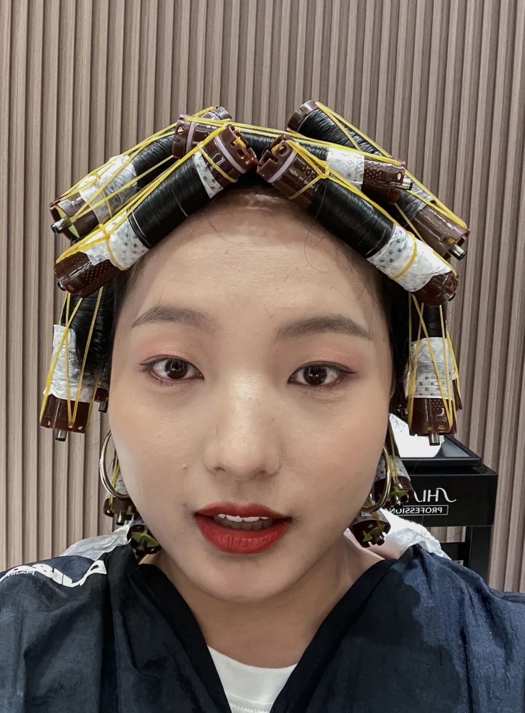换了个超适合方圆脸的发型