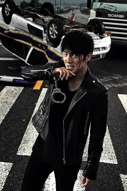 金熙宇|开挂爽剧,一集入坑!要说美强惨,他是天花板