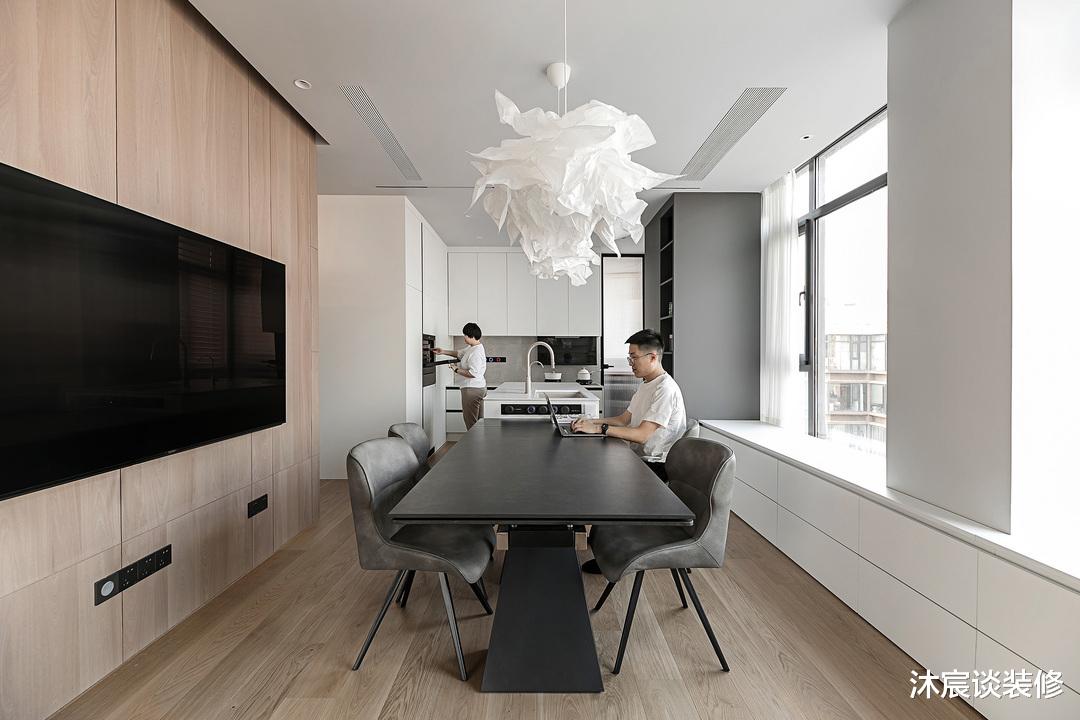 拆掉两间房当餐厅,不要客厅改亲子区,这套装修真是让我长见识了