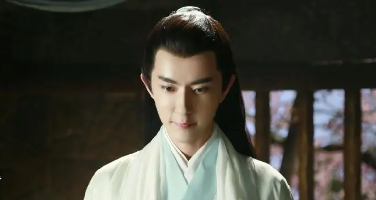 邱心志|颜值不够却偏要演男主的8位男星，一出场就被男配秒杀