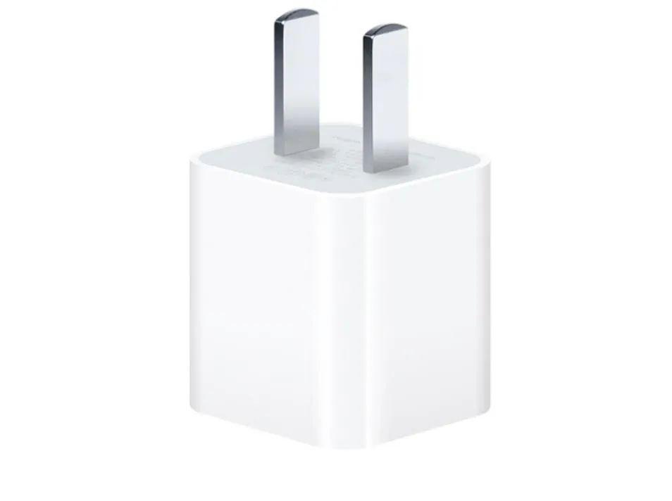 工资条|不送充电头已成惯例，法国版iPhone取消原装耳机，苹果做得对吗？