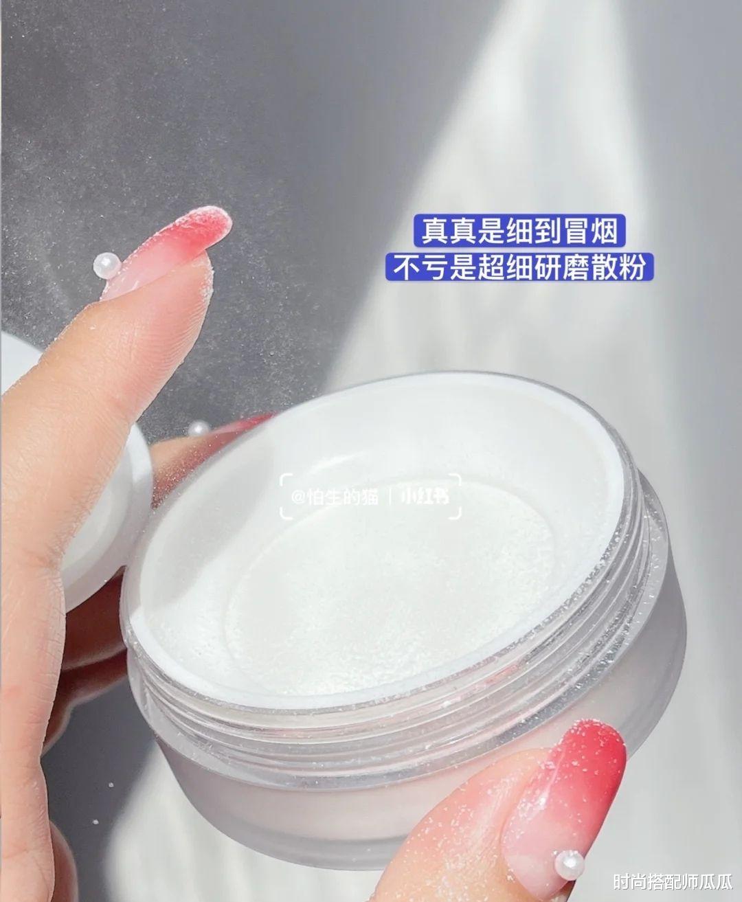 淡妆 女人哪怕再懒，出门也尽量化淡妆！掌握这3个步骤，显气色又好看