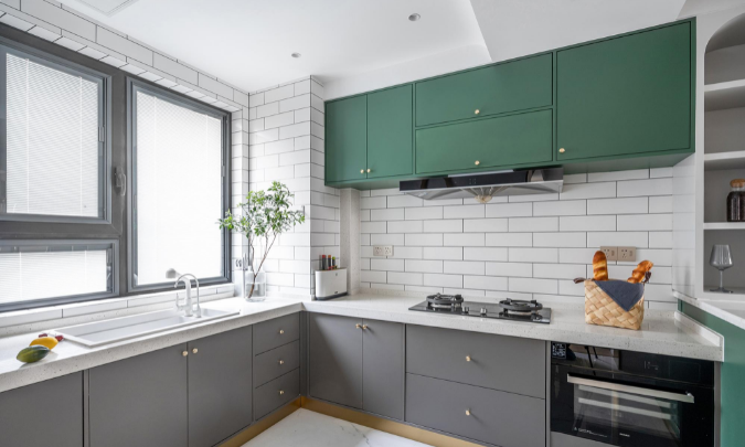 3个国家厨房对比:日韩的看似干净整齐,论务实,还真比不上国内