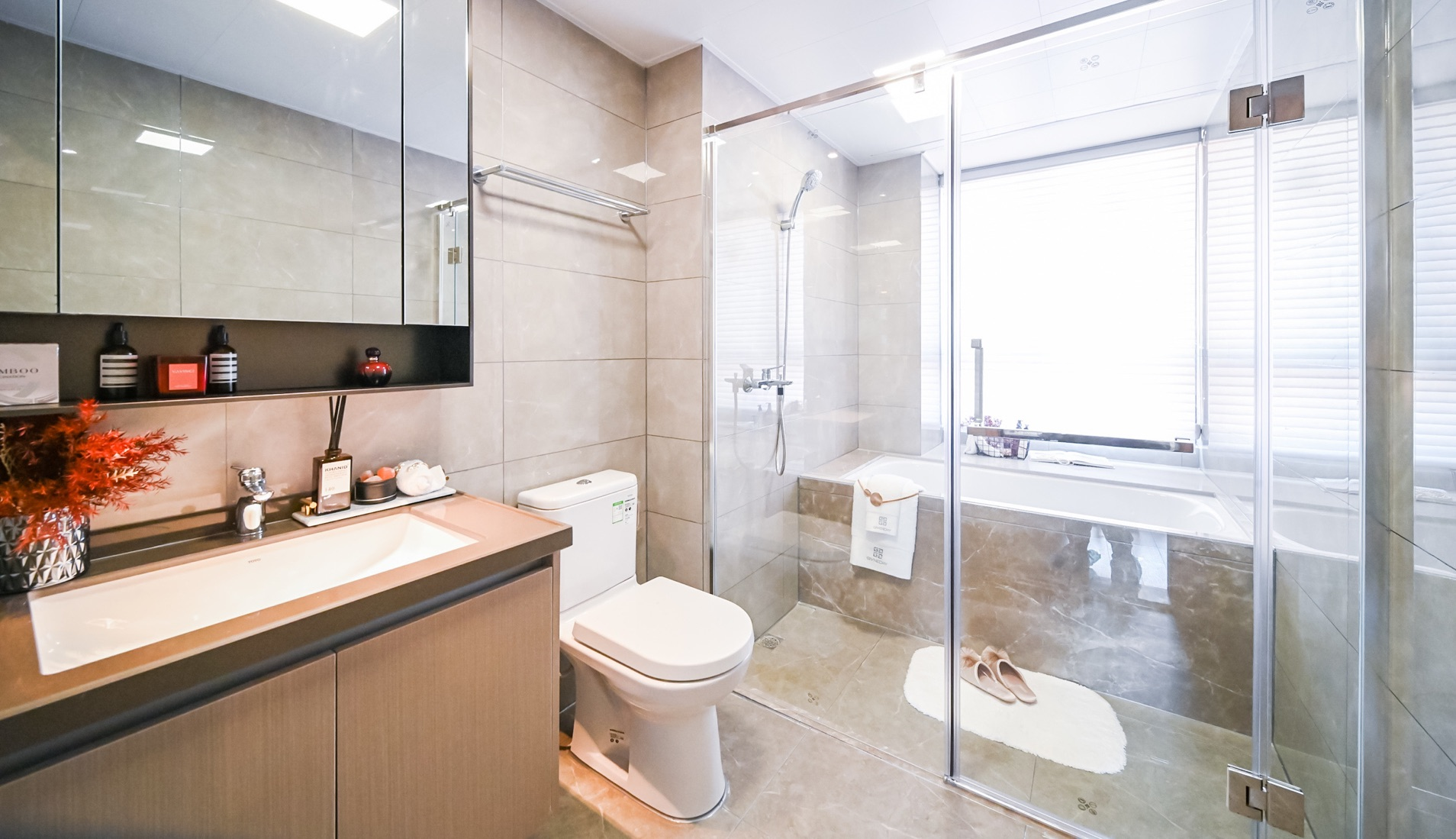 正荣地产|惠州大亚湾百万大盘珠江.四季悦城现状如何,房价为何一直居高不下?