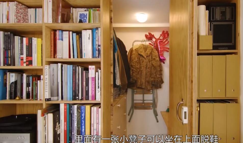 情侣买下24平公寓,改造成超美超温馨的家,邻居看了都羡慕