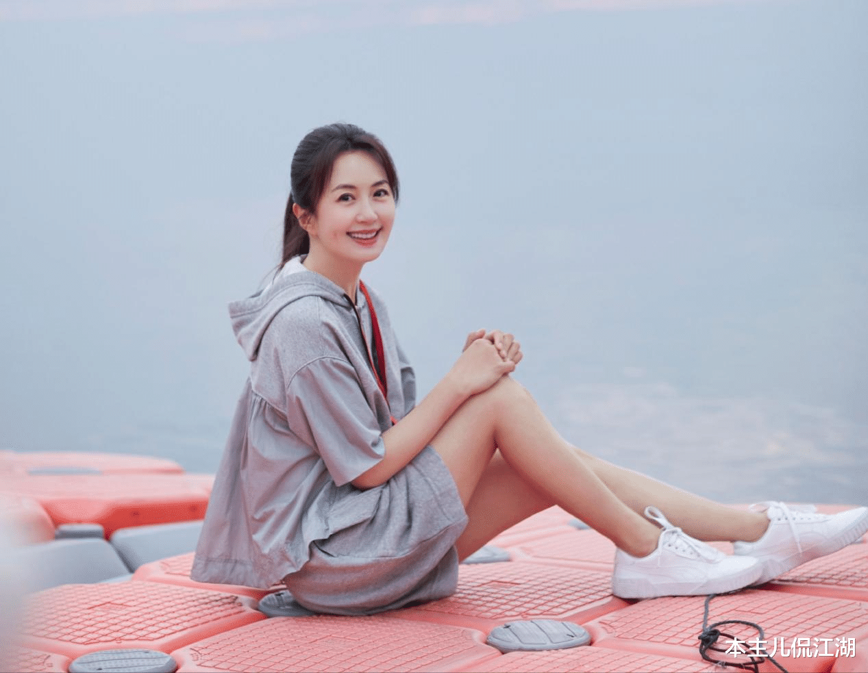 杨童舒|47岁杨童舒：情史干净，结婚至今无绯闻，我丈夫不是于和伟