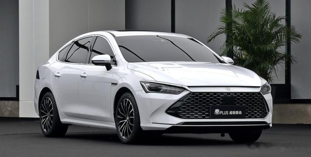 大众帕萨特|国产轿车2023年销量走势预测：从主流车到高端车