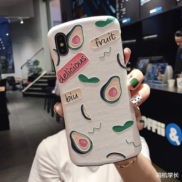 手机壳|手机到底该不该戴手机壳?到了2022年,这个问题终于有答案了