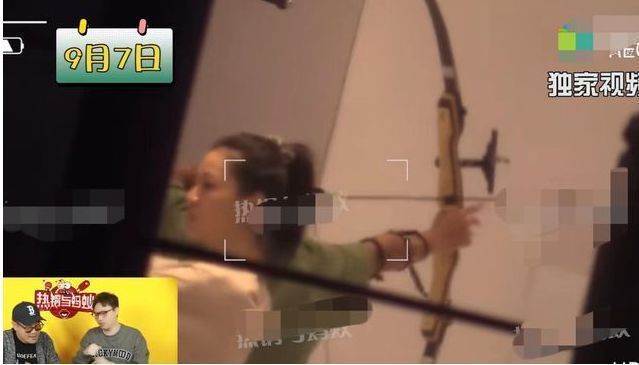 钟楚曦|钟楚曦黑泽疑似恋情曝光，两人连续游玩三天，女方工作室发文否认