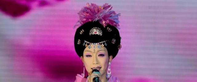 李玉刚|首播10.64亿，在这档打破次元壁的综艺，李玉刚又抓住了流量密码