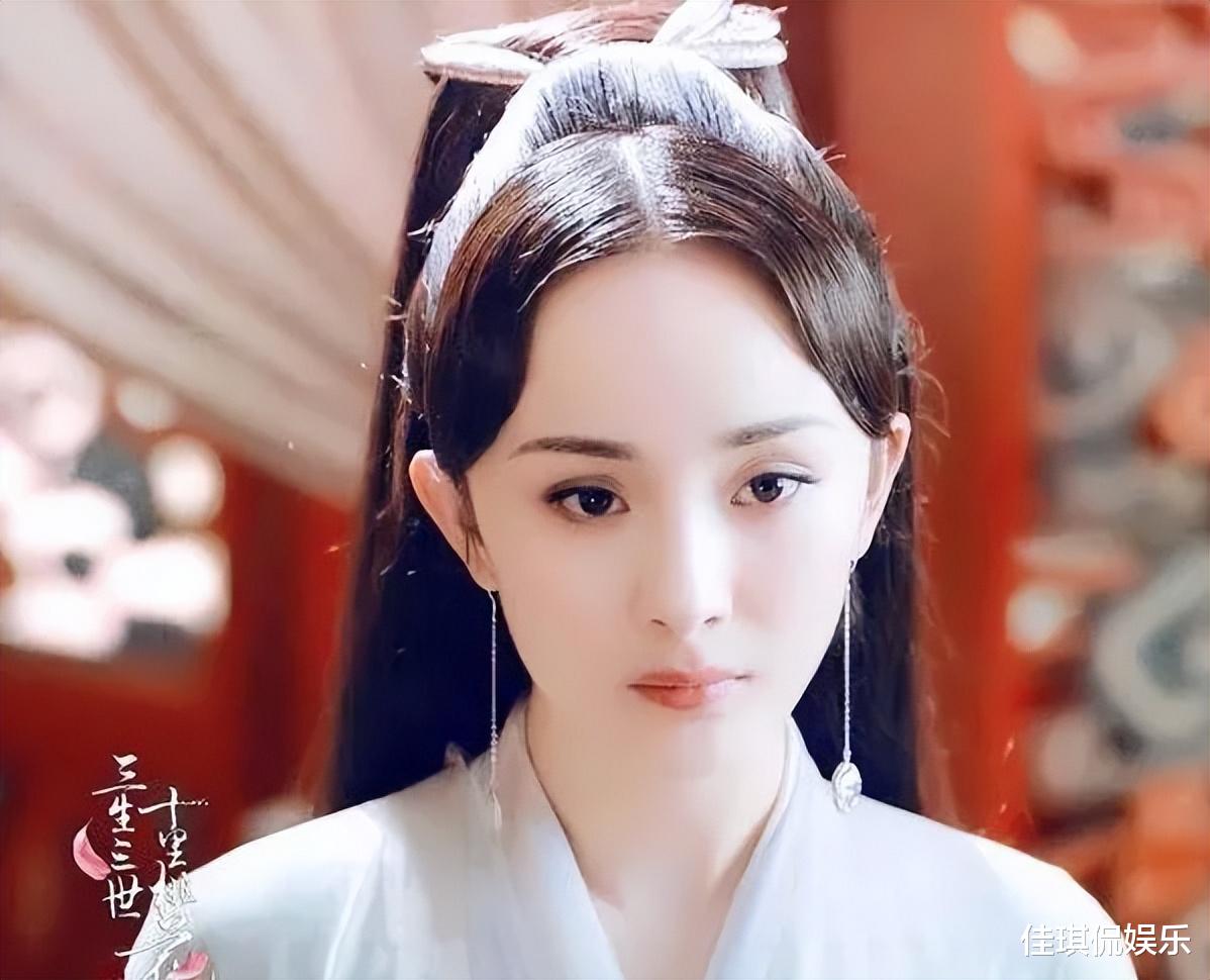 杨幂|金星问杨幂:有人想潜规则你吗?杨幂的回答太大胆了,金星听呆了