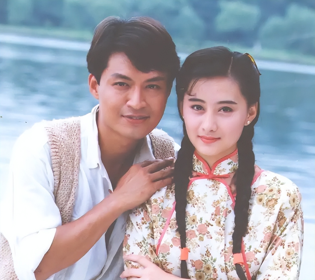 苏醒|吃软饭、卑微求工作、60岁去县城商演，过气艺人的现状好心酸