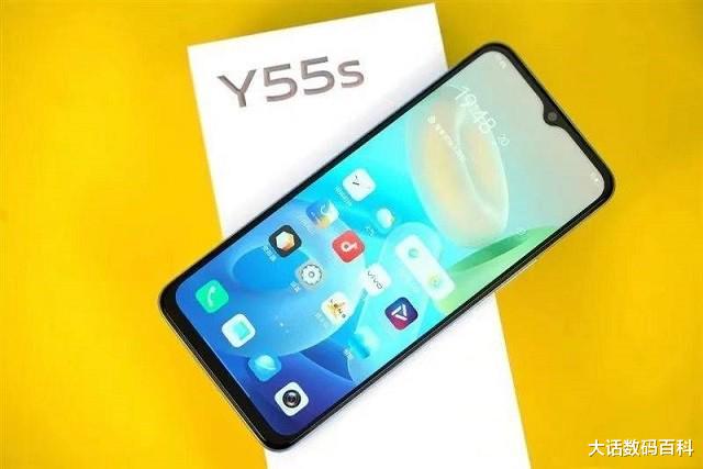 |vivoY55s，跌至1299元，是否值得购买？