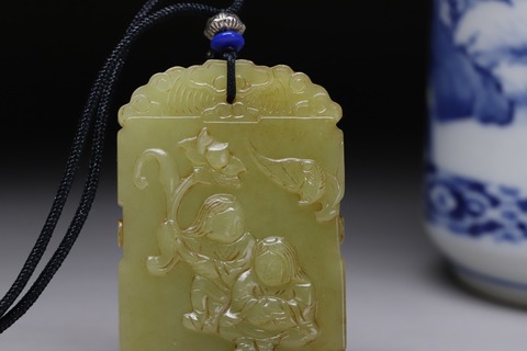 和田玉籽料|回流 舊藏和田玉籽料“和合二仙”如意牌