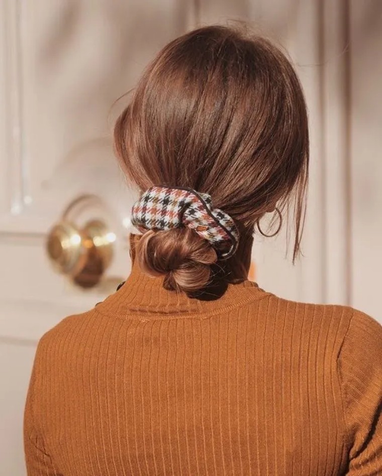 发型 头发再乱也能轻松变换气质造型，几分钟就能搞定！