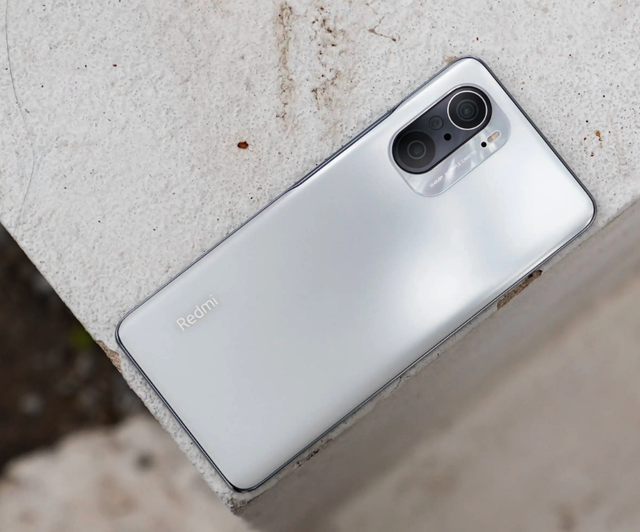 小米科技|下半年这3款“128G”性价比手机,最低仅1280元,用五年都没压力