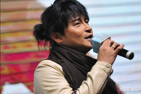 陈志朋|陈志朋前经纪人首谈奇装异服，称是他的要求，其每场演出约30万