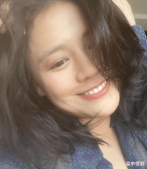 小姐姐|马思纯近照不修边幅，眼角皱纹太明显，当妈后心态大不同