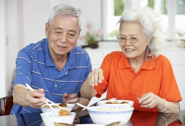 O型血|我国癌症高发，是否和速成鸡鸭有关呢？医生揭露真相，看完涨知识