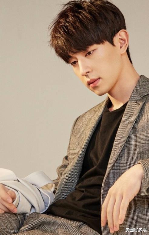 邓伦|邓伦“东窗事发”，倪妮和金晨忙坏了，能在圈中混出头的没有简单角色