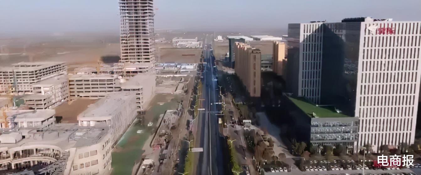 刘强东|我在家门口，帮市值万亿的公司接电话