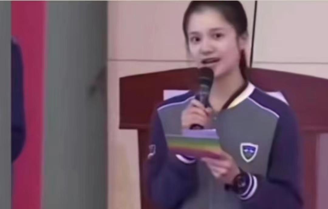 张婧仪|张婧仪17岁到23岁荧幕变化,越来越惊艳