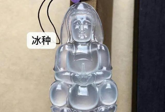 翡翠|如何玩转翡翠原石？如何看翡翠的种 水 底 色 棉 裂 脏？