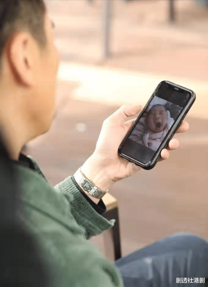 洪永城|TVB人气小生心疼太太生产经历双重疼痛，曝太太产后变自恋狂