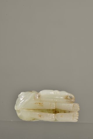 和田玉籽料|清代 和田玉籽料羊羊得意摆件