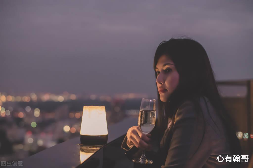 “打过两次胎,照样让他用30万彩礼娶我”绿茶女得意忘形,遭打脸