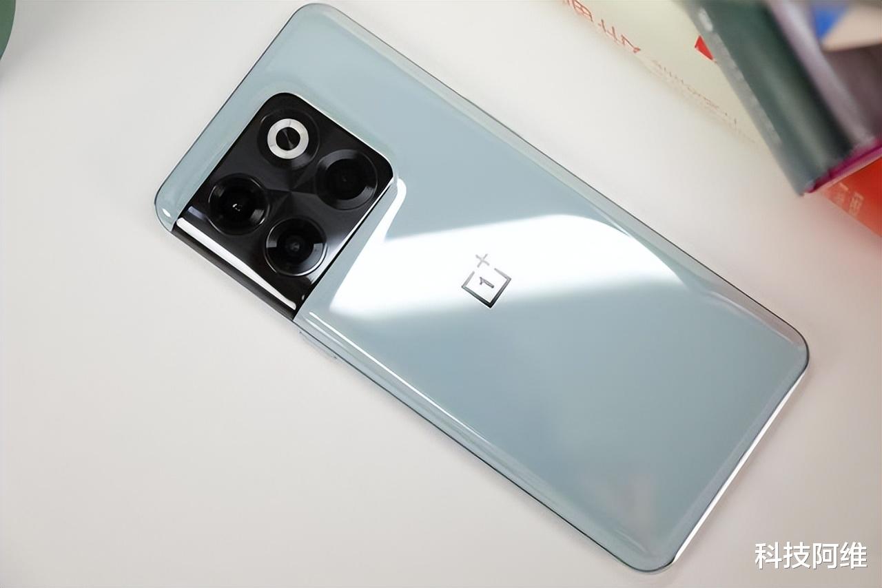 笔记本|曾供不应求如今终于现货，512GB+150W，“23GB运存”旗舰售价亲民