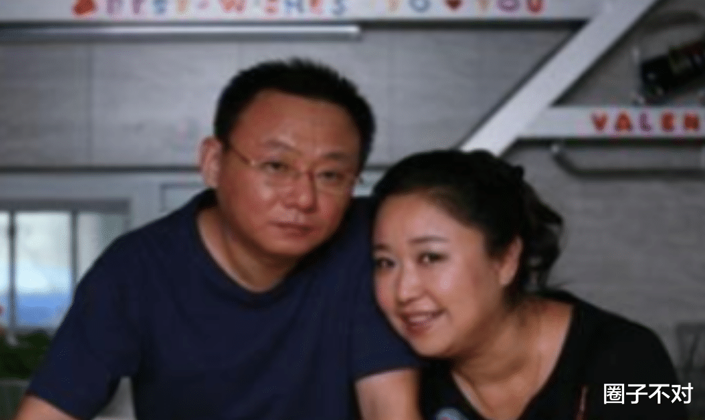 岳云鹏|邵峰：从炊事员到9登春晚的笑星，感谢妻子陪伴，风光背后有泪水