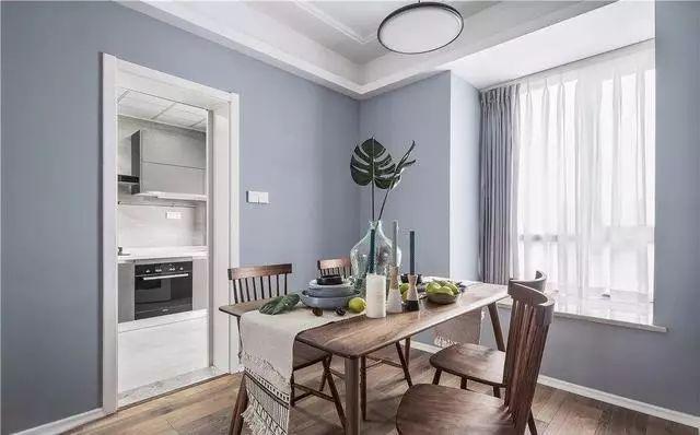 120平北欧混搭风装修,薄荷绿搭配轻奢软装,营造出自由、轻松的氛围