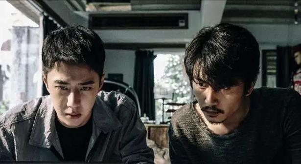 陈妍希|陈妍希离婚风波后首次露面,腹部明显隆起,怀二胎还是单纯发福?