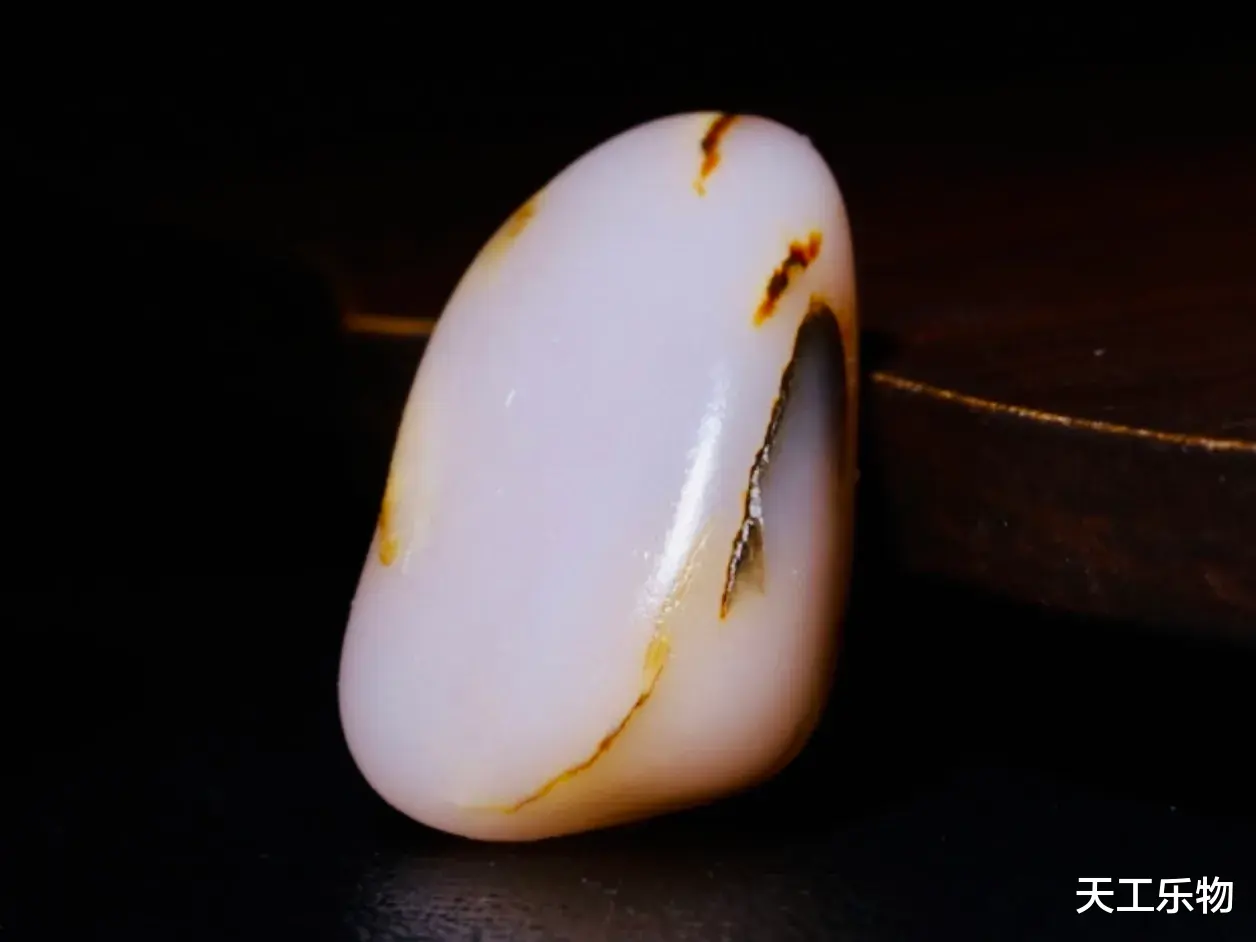 艺术品|文玩艺术品市场见底!和田玉收藏又会走向何方?