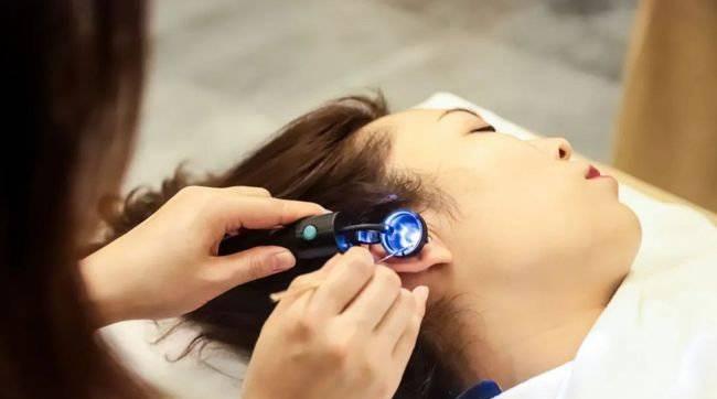 银耳|“采耳”还是“采花”？披着养生外衣打擦边，这个行业或有内幕？