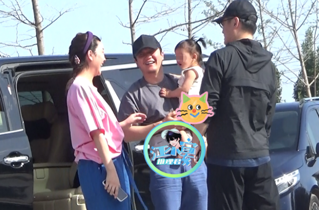 肖央|肖央一家三口享亲子采摘,爱女扎羊角辫太可爱,博士太太真容曝光