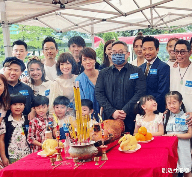 梁咏琪|港剧《反起跑线联盟》将播,梁咏琪多年后再战电视圈,升级做虎妈