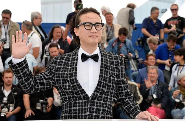 电影|《我的大叔》4年,李知恩电影入围戛纳,李善均成全能演员