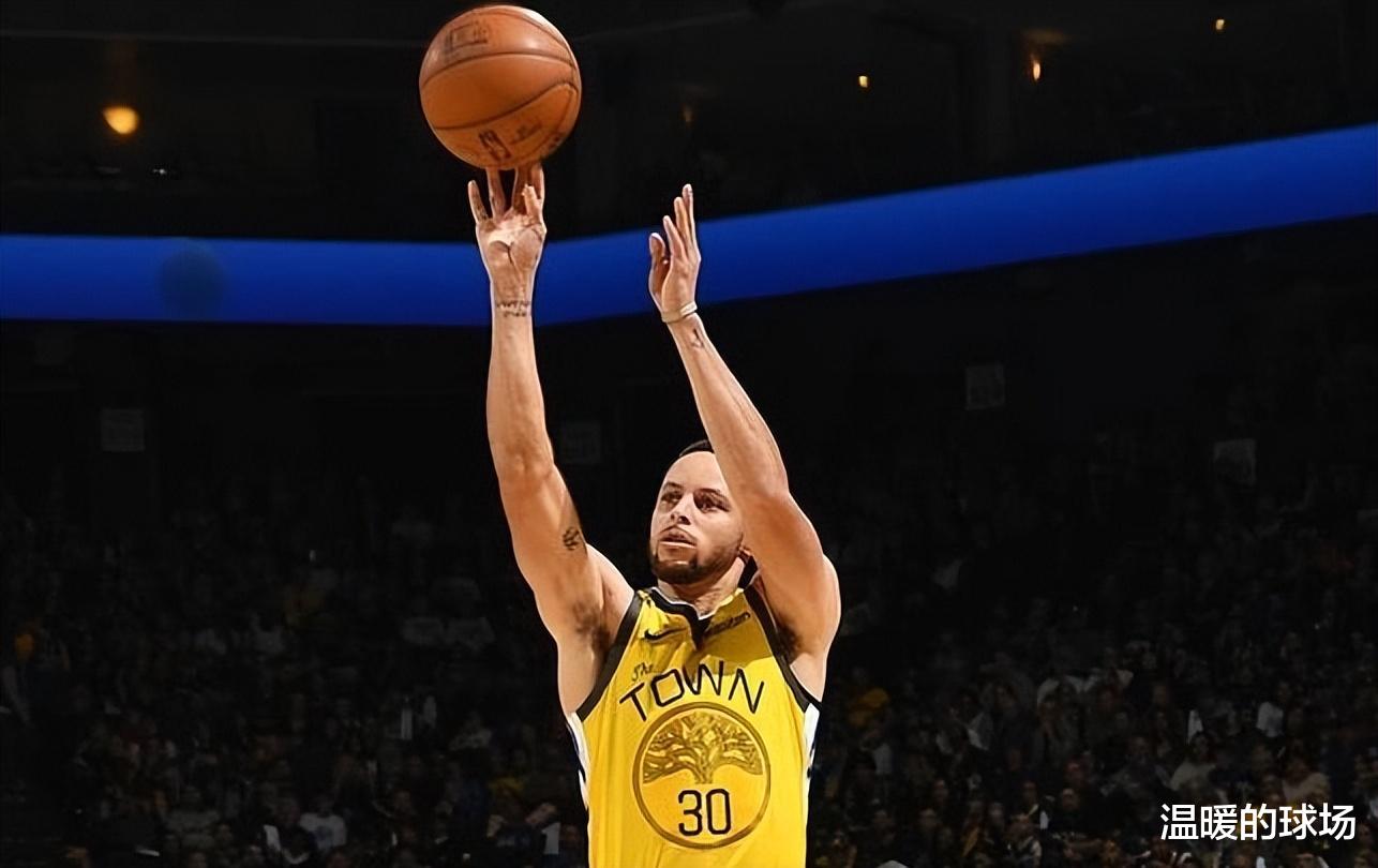 勒布朗·詹姆斯|不管你信不信，带坏NBA的并非詹姆斯的抱团，而是库里的超远三分