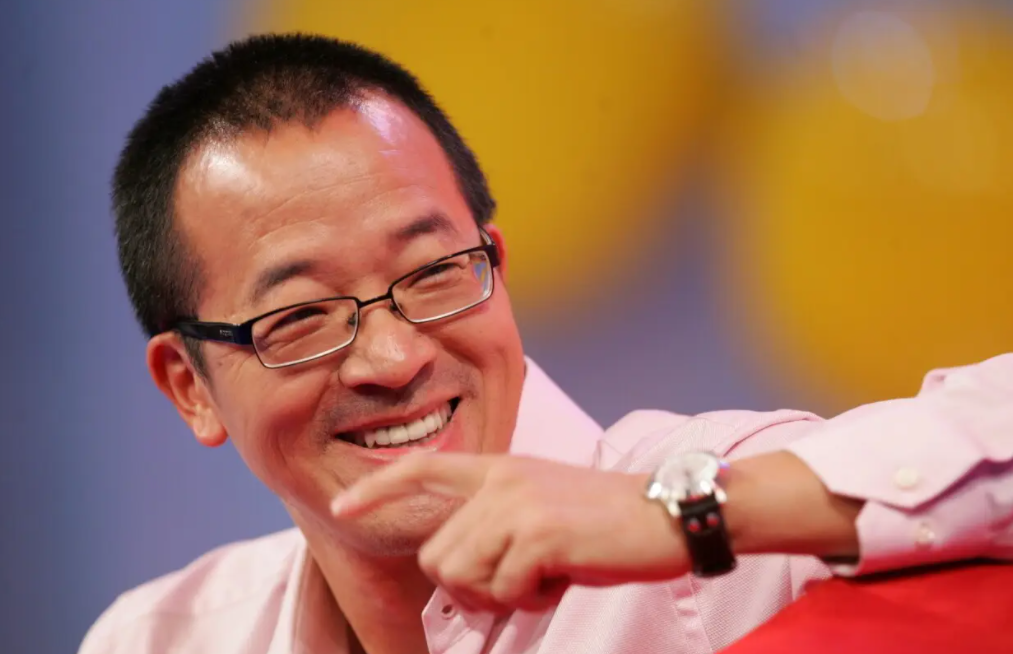 俞敏洪|俞敏洪暴露资本本性? 称大学生成利己主义者, 上大学不能光为找工作