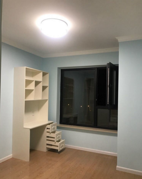 忙活3个月硬装结束，打扫干净先通风散味，全屋定制柜子真不赖！