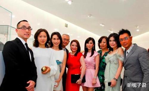 聚焦|香港最好命的原配，结婚22年丈夫从无绯闻，身价百亿只生一女