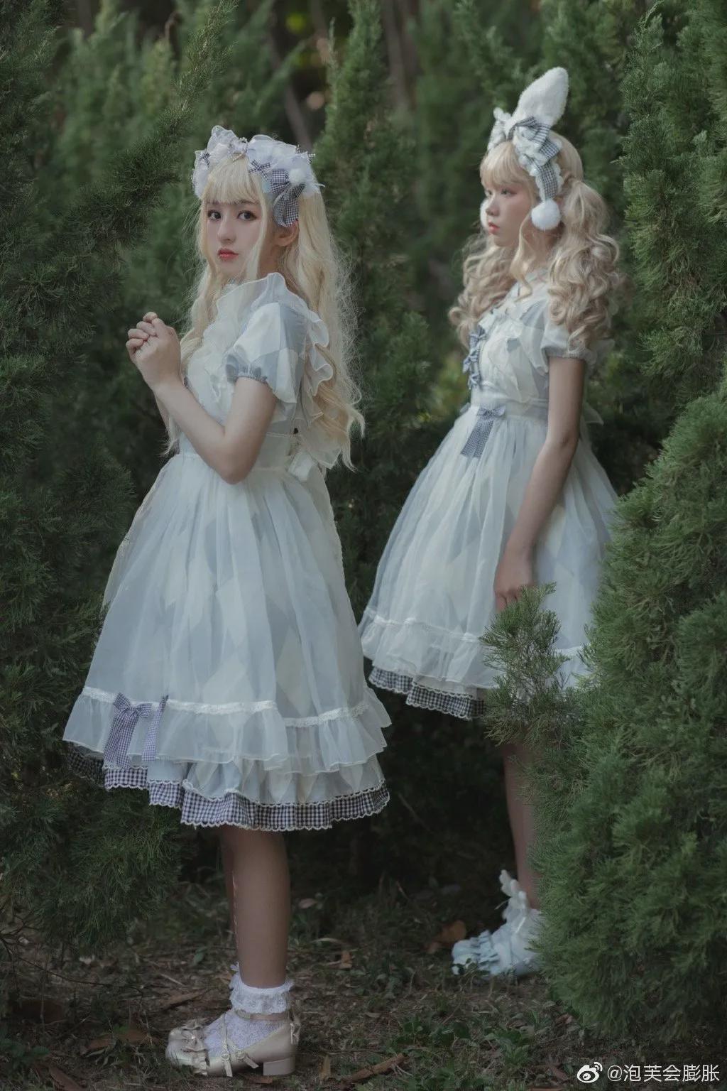 乌鸦|Lolita：为什么乌鸦像写字台