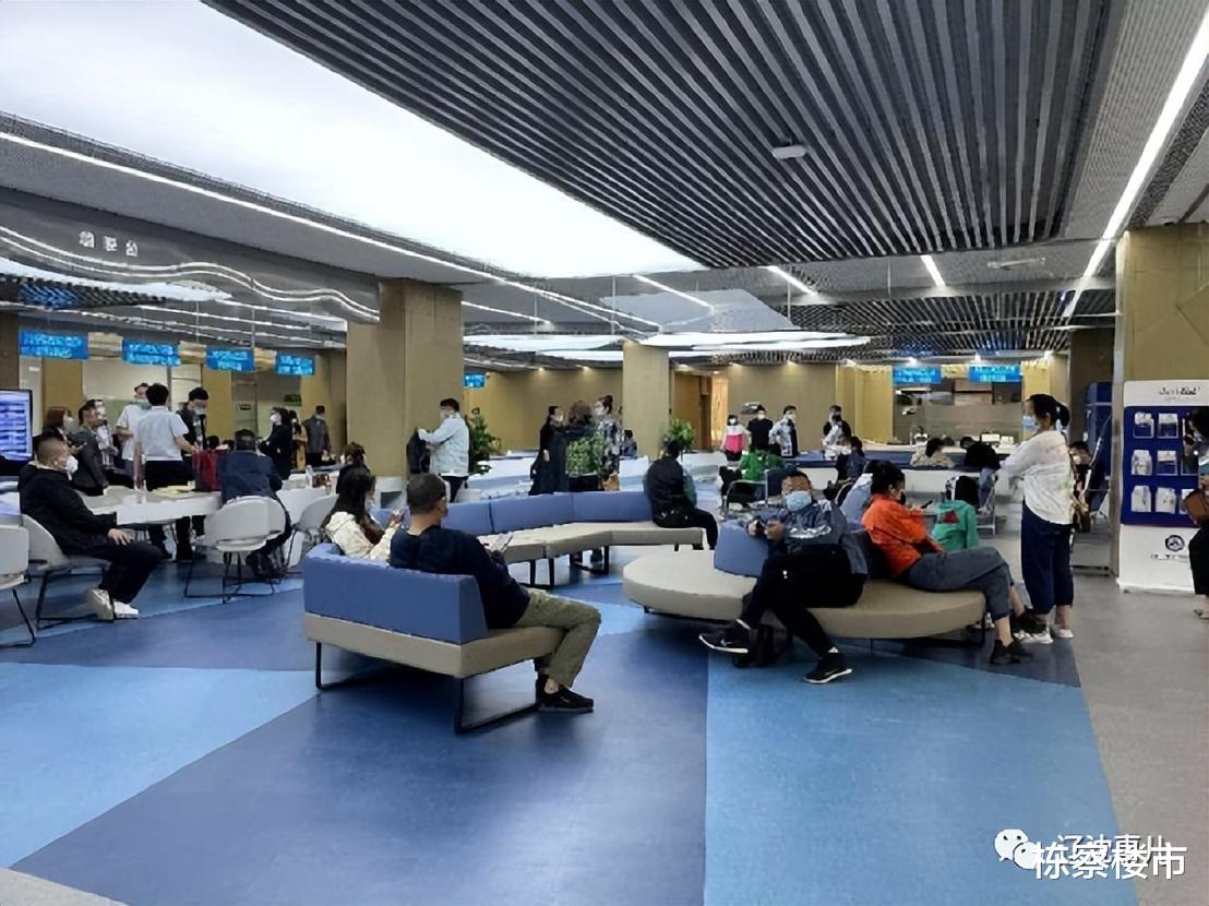 贝壳|沈阳多个不动产登记大厅爆满!楼市拐点来了?