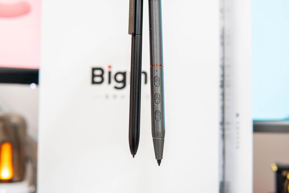 电池|办公水墨屏电纸书哪家好——科大讯飞X2 VS Bigme B1 Max横评对比