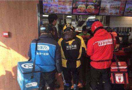 浙江省|时评丨“亮”出后厨“封”住安全“外卖”不能“乱卖”