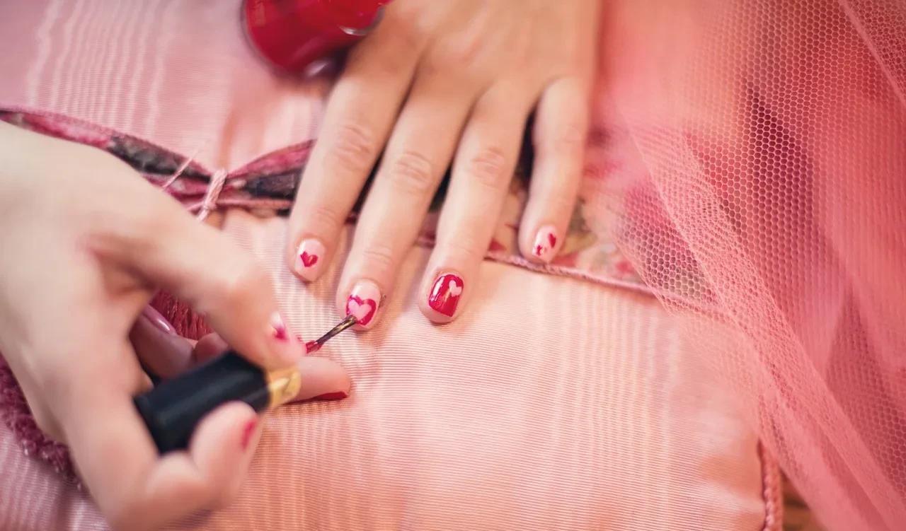 工作室 中年女人，别在家里憋着，做这4个工作，轻松又快乐