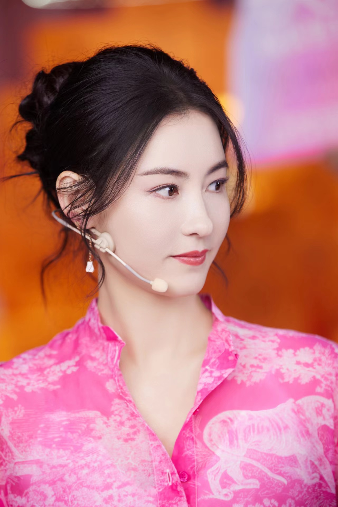 张柏芝|张柏芝一年后再战直播榜单断层第一，直播状态超好，网友好评连连